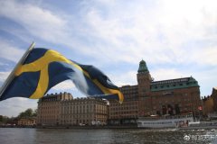 的第一座建建物——扼守涅瓦河河口的圣